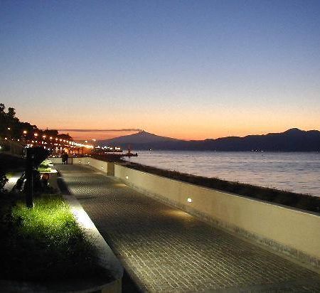 Vista Mare Rooms ريجّو دي كالابريا المظهر الخارجي الصورة